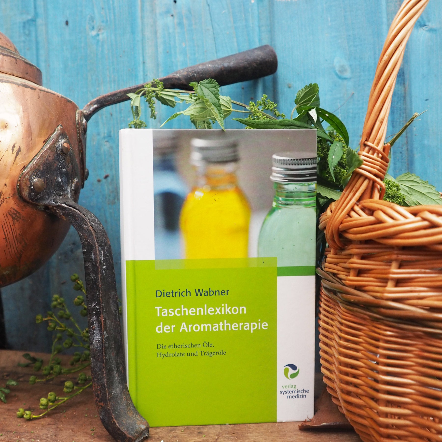 Buch "Taschenlexikon der Aromatherapie"